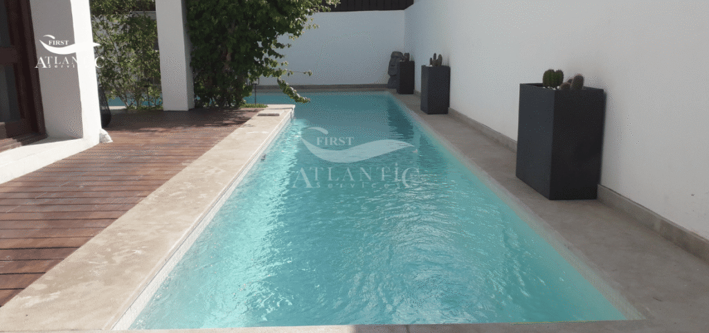 Piscine skimmer Sidi Slimane